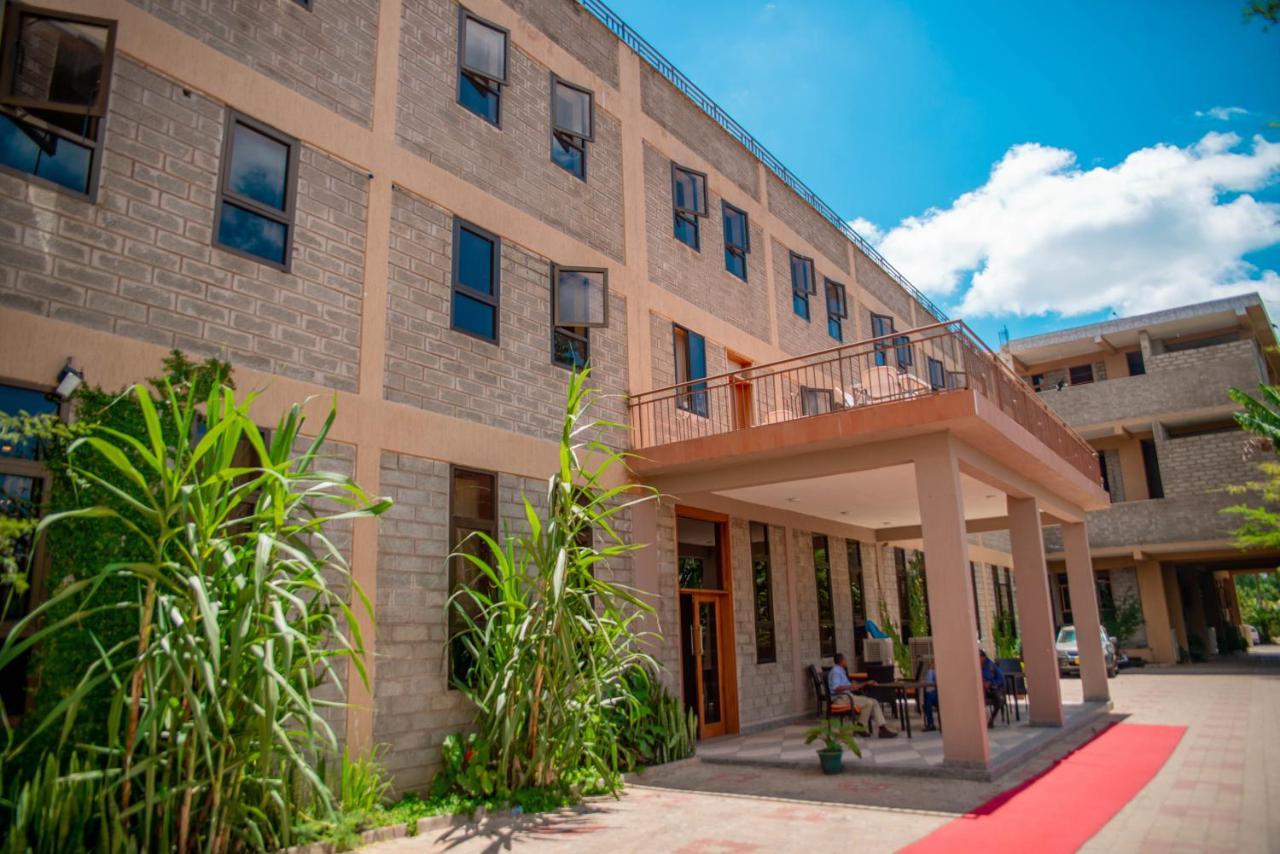 Lush Garden Hotel Arusha Dış mekan fotoğraf